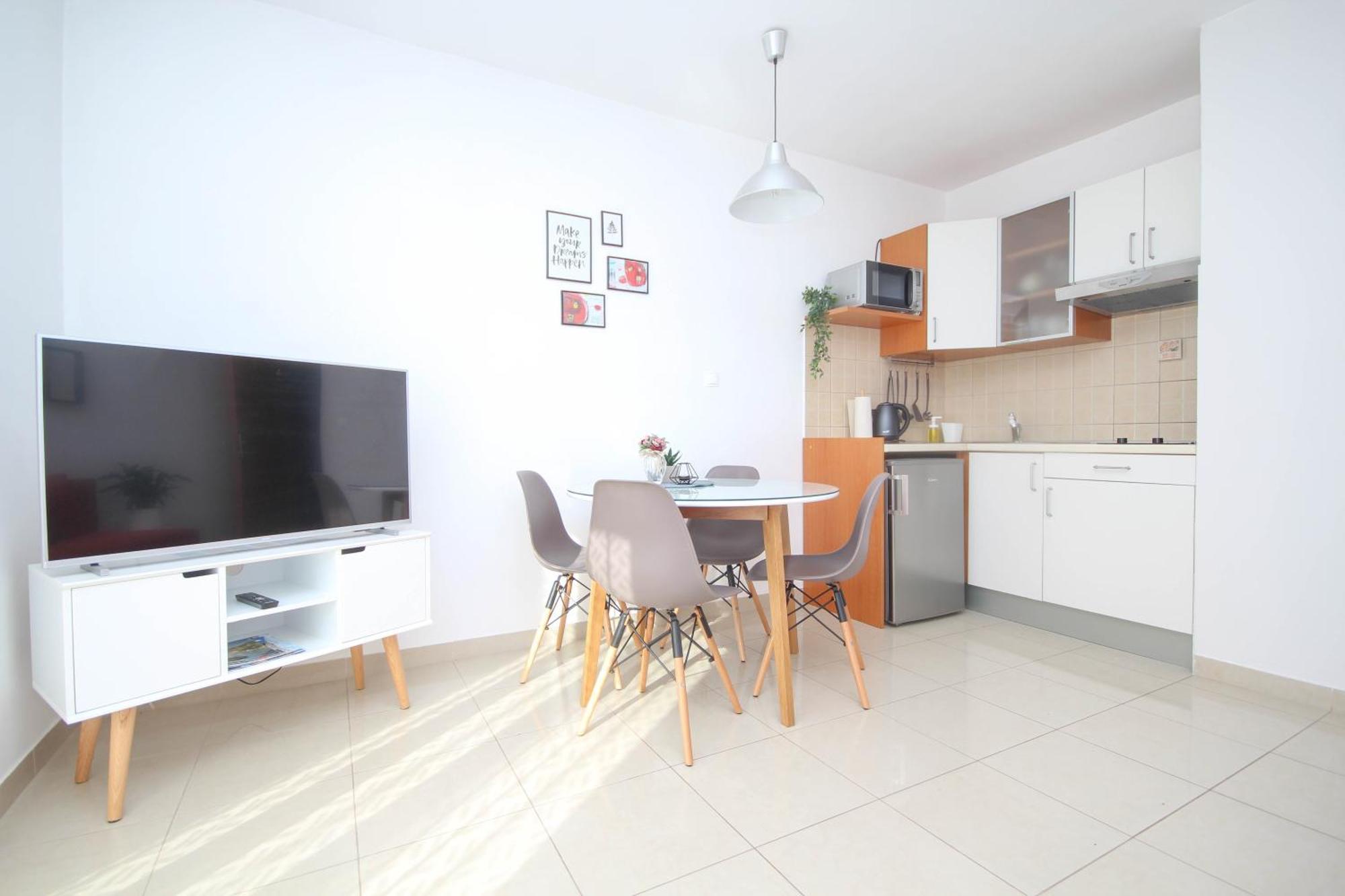 Family Petrov Apartments Vodice Szoba fotó